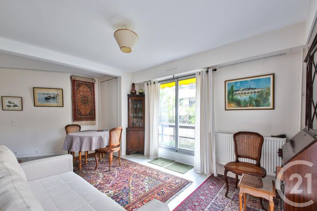 Appartement F1 à vendre - 1 pièce - 29.0 m2 - PARIS - 75015 - ILE-DE-FRANCE - Century 21 Farré Vouillé